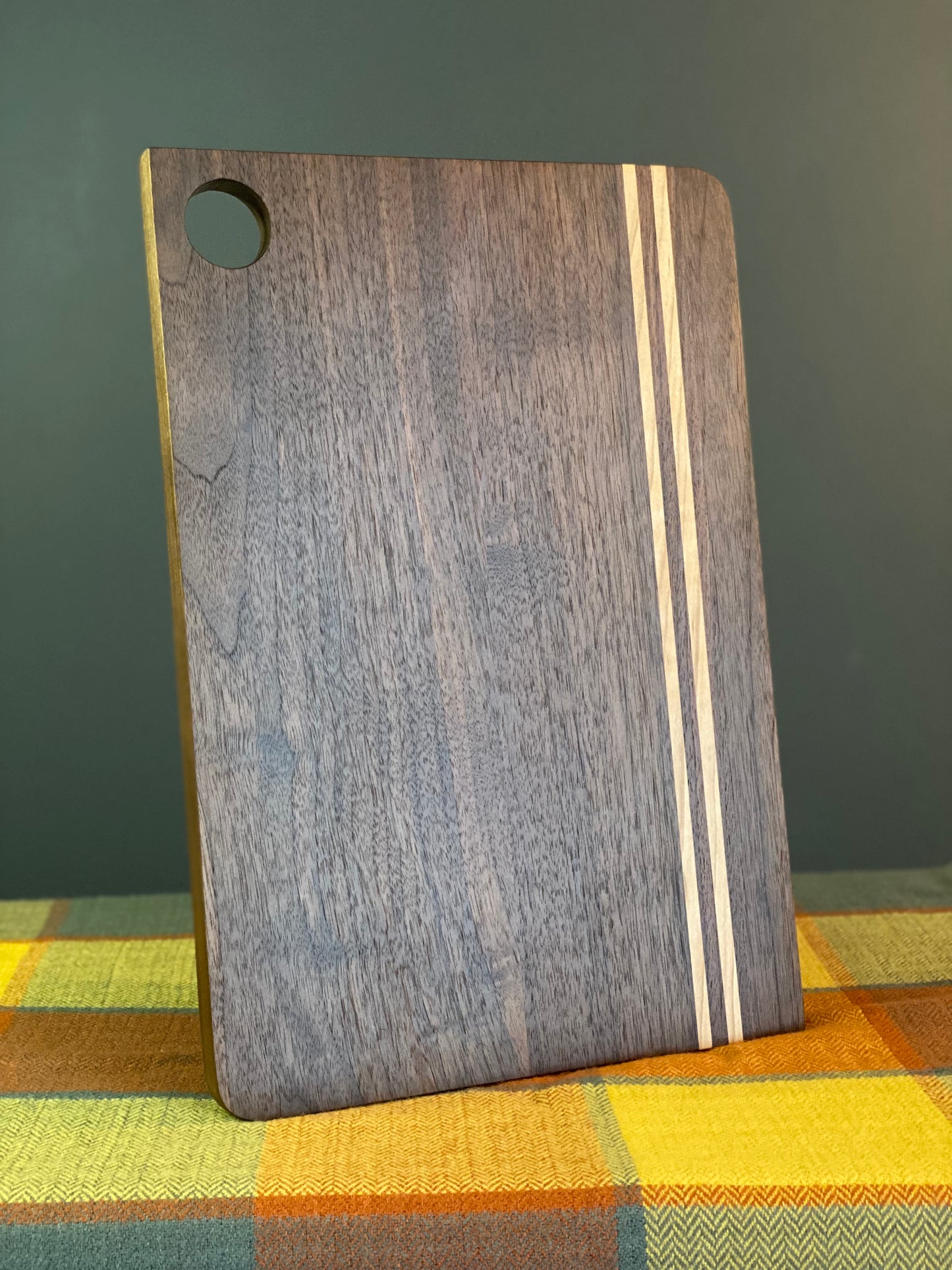 Roadrunner cutting board-Large